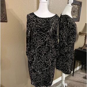 Apt 9 Women’s Dress Midi Gently Used Black Floral Pockets Size Medium